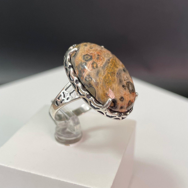 Кольцо к1795 (7.49 г), серебро, серо-желтый, яшма купить в интернет-магазине Циркон С