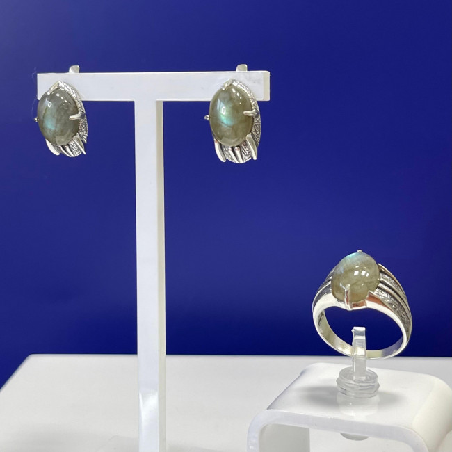 Серьги с1803 (6.67 г), серебро, зеленый, лабрадор купить в интернет-магазине Циркон С