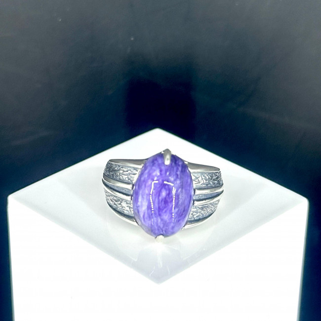 Серебряное кольцо Циркон к1803, фиолетовый, чароит Кольцо к1803 (5.98 г), серебро, фиолетовый, чароит купить в интернет-магазине Циркон С