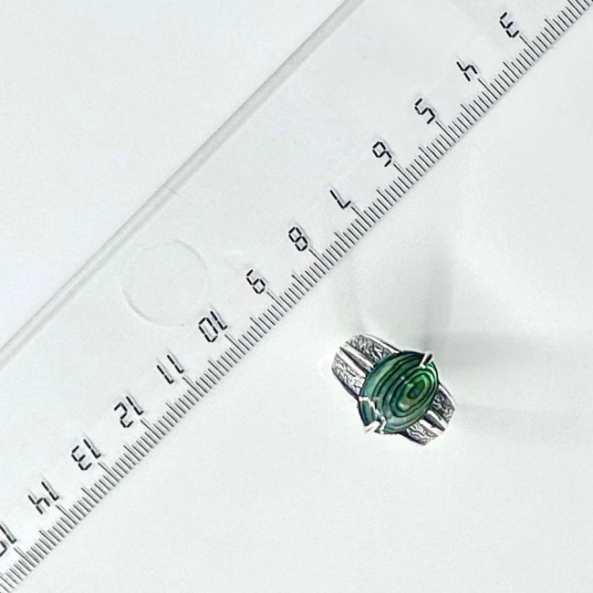 Серебряное кольцо Циркон к1803, перламутр, гелиотис Кольцо к1803 (5.53 г), серебро, перламутр, гелиотис купить в интернет-магазине Циркон С