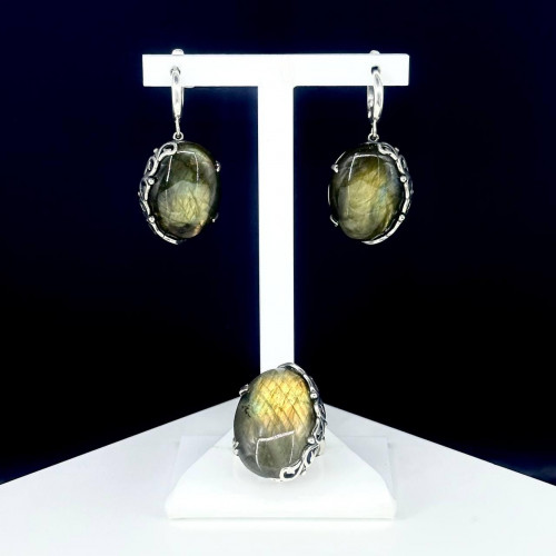 Серьги с1804 (13.96 г), серебро,  Зеленый Лабрадор купить в интернет-магазине Циркон С