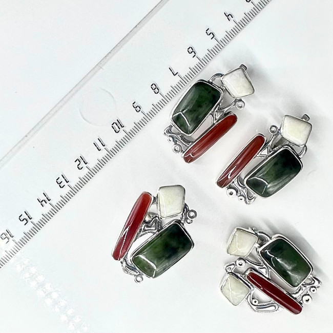 Серьги с1875 (18.92 г), серебро, зеленый, светло-зеленый, коричневый, нефрит, халцедон купить в интернет-магазине Циркон С