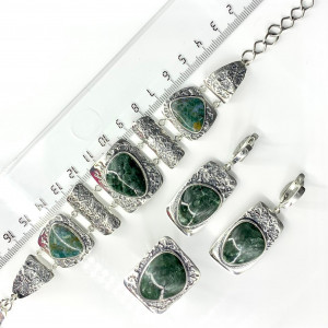 Крупное серебряное кольцо к1899