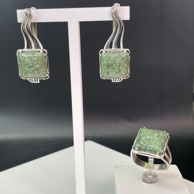 Серьги с1903 (14.16 г), серебро, зеленый, жадеит купить в интернет-магазине Циркон С