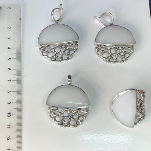Серьги с1959 (26.75 г), серебро,  Белый Кахолонг (Имит) купить в интернет-магазине Циркон С