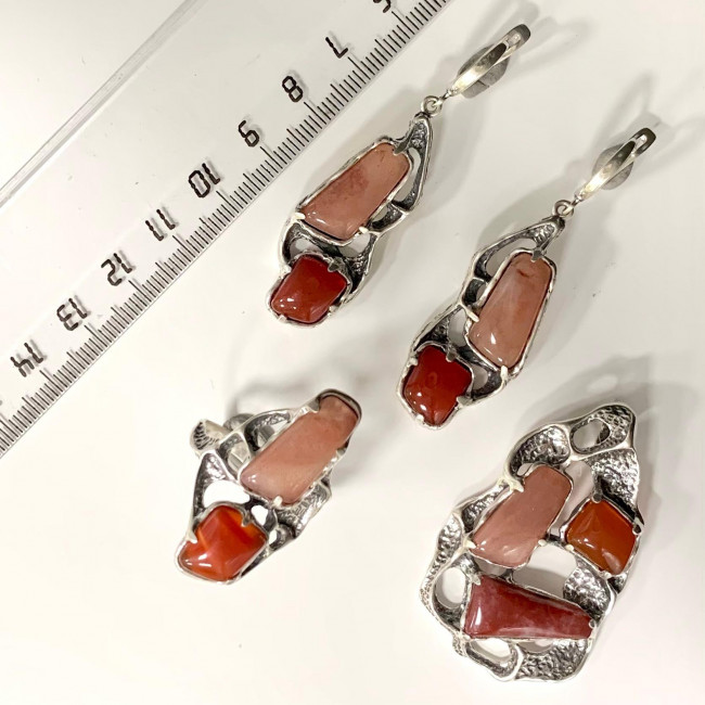 Серьги с1976 (16.20 г), серебро, коричневый, сердолик, халцедон купить в интернет-магазине Циркон С