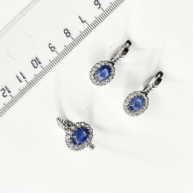Серьги с2219 (4.95 г), серебро, синий, белый, кианит, топаз купить в интернет-магазине Циркон С