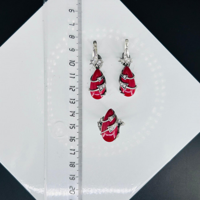Серьги с2230 (10.56 г), серебро,  Красный, Белый Коралл (Имит), Фианит купить в интернет-магазине Циркон С