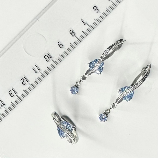 Серьги с2320 (8.41 г), серебро, бесцветный, голубой, фианит купить в интернет-магазине Циркон С