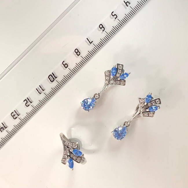 Серьги с2347 (6.98 г), серебро, голубой, бесцветный, фианит купить в интернет-магазине Циркон С