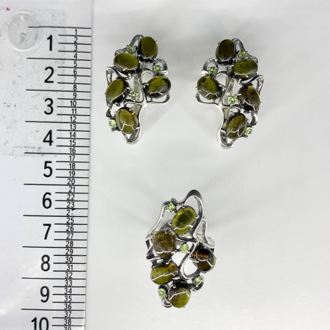 Серьги с2458 (12.46 г), серебро, оливковый, зелено-желтый, турмалин, хризолит купить в интернет-магазине Циркон С