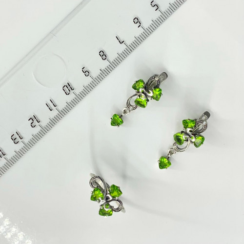 Серьги с2465 (5.51 г), серебро,  Зеленый, Бесцветный Кварц (Имит), Фианит купить в интернет-магазине Циркон С