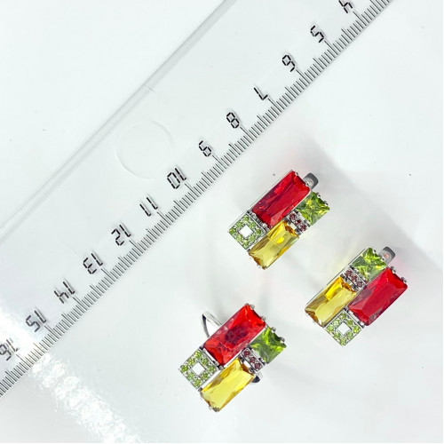 Кольцо к2552 (4.98 г), серебро,  Красный, Оранжевый, Оливковый Кварц (Имит), Фианит купить в интернет-магазине Циркон С