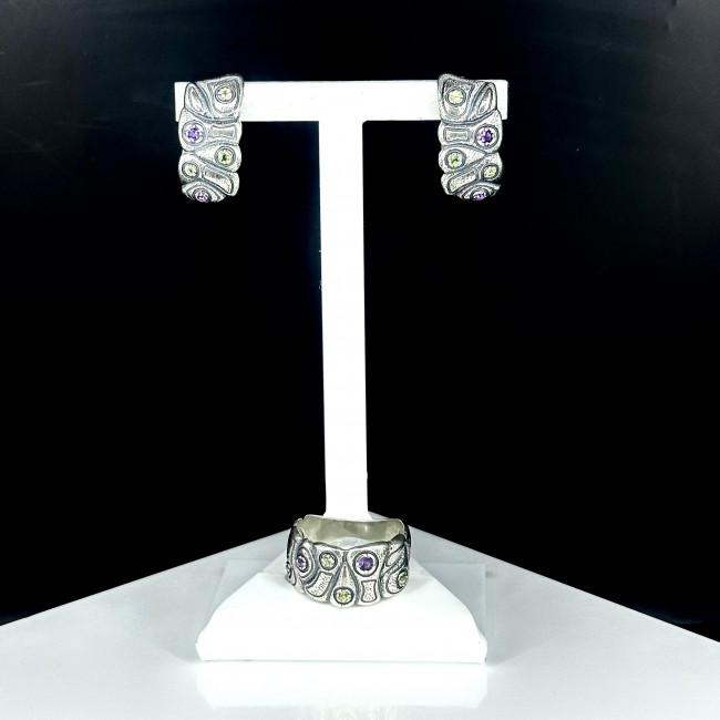 Серьги с2684 (8.65 г), серебро, фиолетовый, зелено-желтый, аметист, хризолит купить в интернет-магазине Циркон С