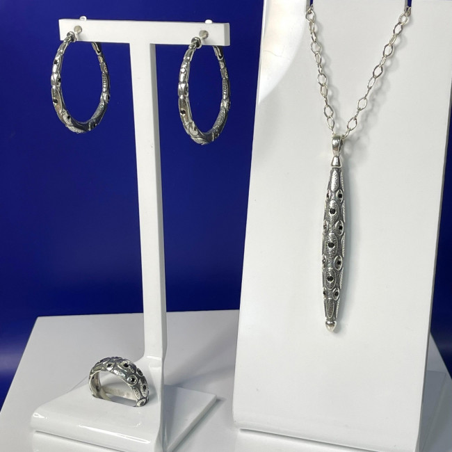 Серьги с2686 (10.95 г), серебро, черный, фианит купить в интернет-магазине Циркон С