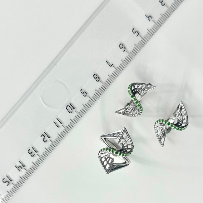Серьги с2687 (3.31 г), серебро, зеленый, кварц (имит) купить в интернет-магазине Циркон С
