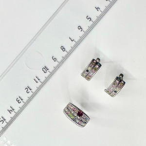Кольцо к2689 (3.45 г), серебро, розовый, голубой, желтый, зеленый, турмалин купить в интернет-магазине Циркон С