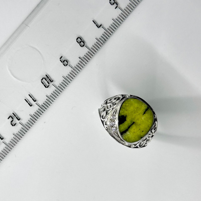 Кольцо к410 (5.75 г), серебро,  Желтый, Зеленый, Черный, Белый Лизардит, Фианит купить в интернет-магазине Циркон С